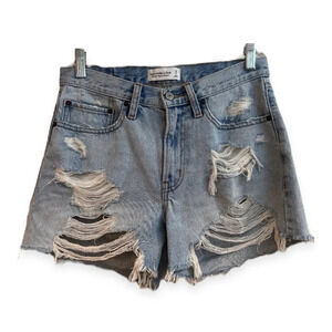 Abercrombie & Fitch Mid Rise Light Wash Boyfriend Distressed Denim Short 25